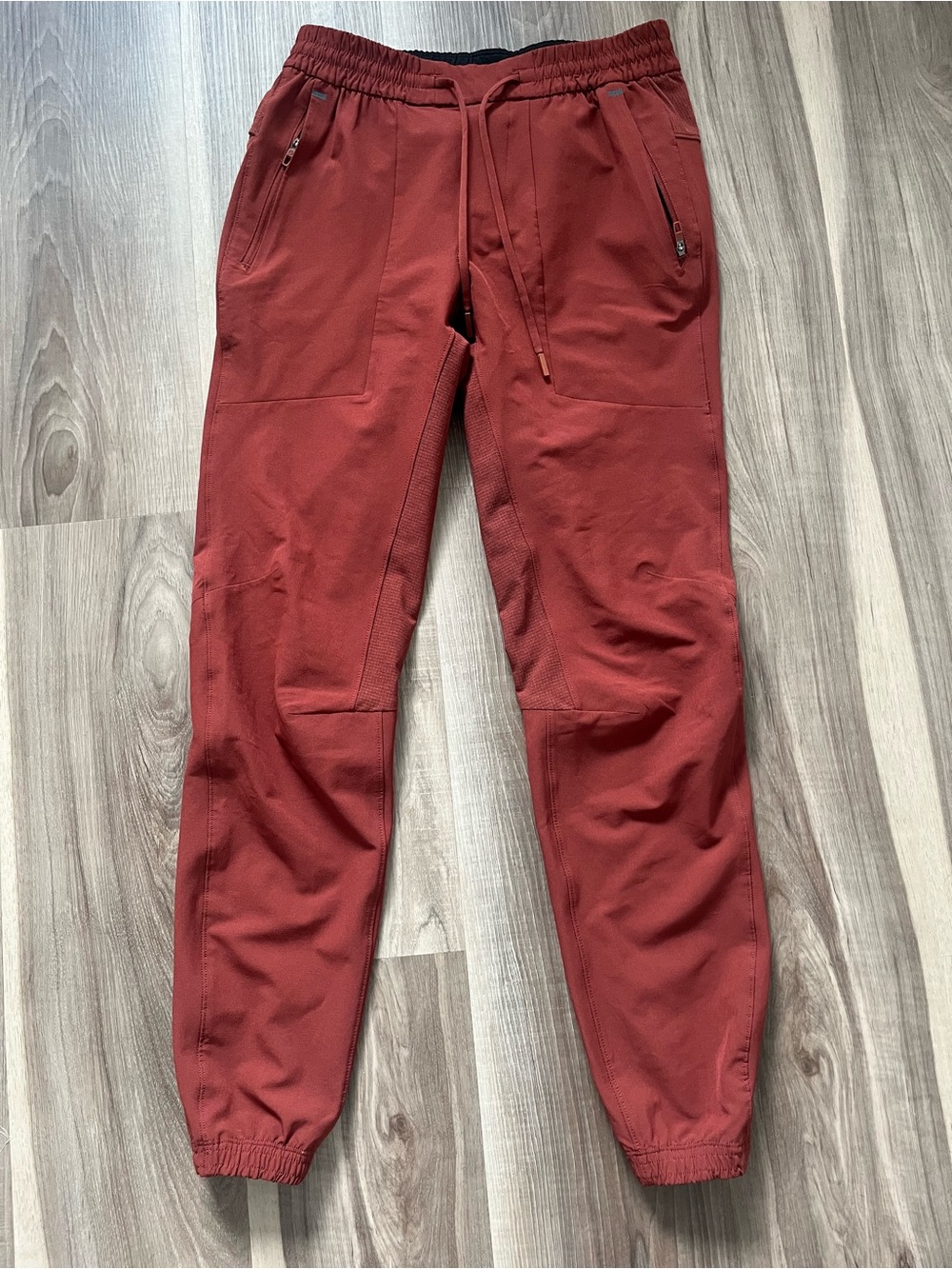 License to Train Lululemon Men's Drawstring Jogger Pants in Brick Red